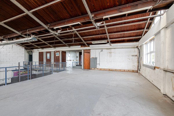 Medium property photo - Loetestraat 2, 3044 AX Rotterdam